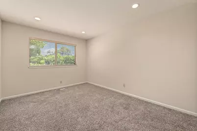1247 Ironbridge Way, San Jose, CA 95118 - Photo 16