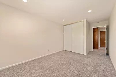 1247 Ironbridge Way, San Jose, CA 95118 - Photo 18