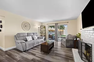 930 Apple Ct, Hollister, CA 95023 - Photo 8