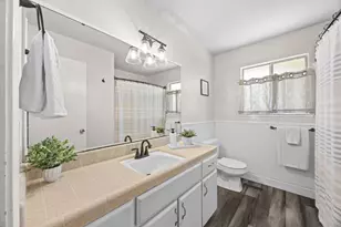 930 Apple Ct, Hollister, CA 95023 - Photo 16
