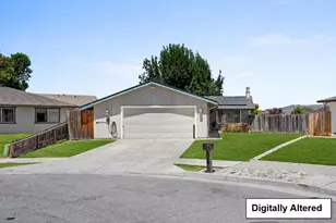 930 Apple Ct, Hollister, CA 95023 - Photo 1