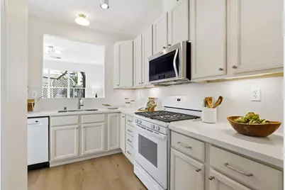 113 Beacon St, Mountain View, CA 94040 - Photo 12