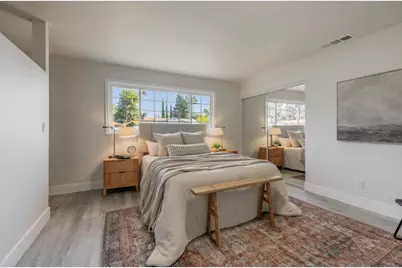 7244 Hayward Dr, Sacramento, CA 95828 - Photo 20