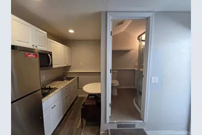 16640 Los Banos St, San Leandro, CA 94578 - Photo 58