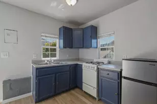 16640 Los Banos St, San Leandro, CA 94578 - Photo 54