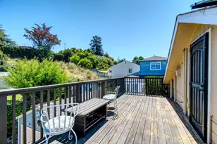 16640 Los Banos St, San Leandro, CA 94578 - Photo 46