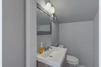 16640 Los Banos St, San Leandro, CA 94578 - Photo 40