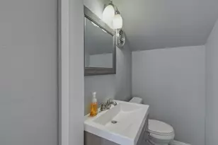 16640 Los Banos St, San Leandro, CA 94578 - Photo 40