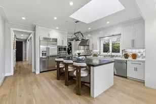 2025 Santa Cruz Ave, Menlo Park, CA 94025 - Photo 10