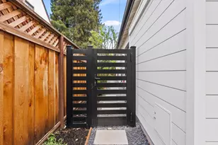 618 Tennyson Ave, Palo Alto, CA 94301 - Photo 58