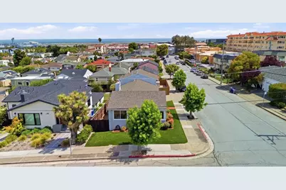 380 Chadbourne Ave, Millbrae, CA 94030 - Photo 34