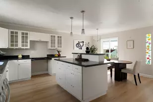 377 Hillside Blvd, Daly City, CA 94014 - Photo 6