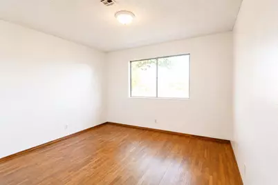 1210 Gloria Dr, Hollister, CA 95023 - Photo 6