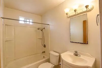 1210 Gloria Dr, Hollister, CA 95023 - Photo 10