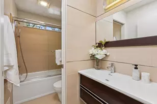 20210 La Paloma Ave, Saratoga, CA 95070 - Photo 18