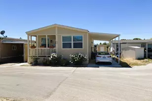 2900 Fairview Rd 60, Hollister, CA 95023 - Photo 2