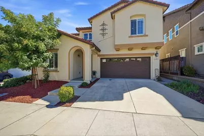 1202 Sagardia Way, Gilroy, CA 95020 - Photo 2