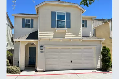700 Gardenia Pl, Soledad, CA 93960 - Photo 2