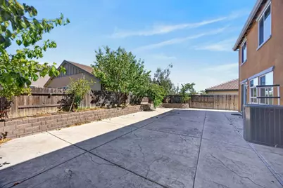 8475 Crimson Clover Cir, Elk Grove, CA 95624 - Photo 56