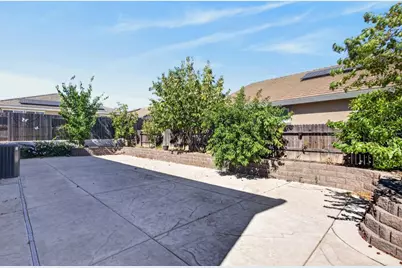 8475 Crimson Clover Cir, Elk Grove, CA 95624 - Photo 54