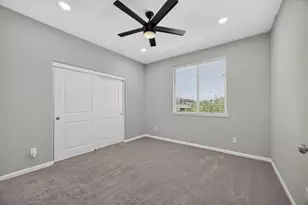 8475 Crimson Clover Cir, Elk Grove, CA 95624 - Photo 42