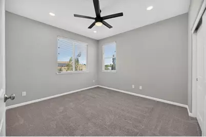 8475 Crimson Clover Cir, Elk Grove, CA 95624 - Photo 40