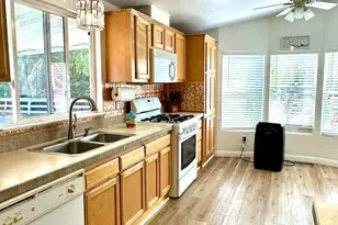 2900 Fairview Rd 6, Hollister, CA 95023 - Photo 4