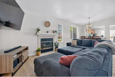 2051 Mariah Dr, Santa Clara, CA 93454 - Photo 2