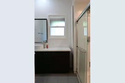 402 N 11th St, San Jose, CA 95112 - Photo 12
