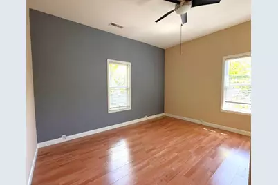 402 N 11th St, San Jose, CA 95112 - Photo 6