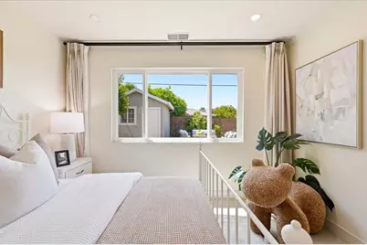 323 Hiller St, Belmont, CA 94002 - Photo 24