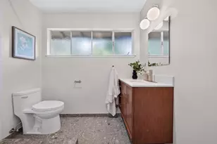 18 Woodcrest Cir, Oakland, CA 94602 - Photo 26