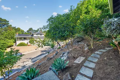 18 Woodcrest Cir, Oakland, CA 94602 - Photo 52