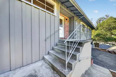 18 Woodcrest Cir, Oakland, CA 94602 - Photo 48