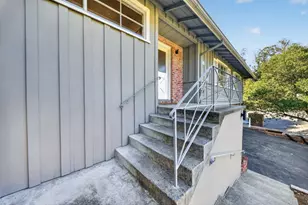 18 Woodcrest Cir, Oakland, CA 94602 - Photo 48