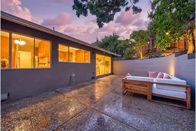 18 Woodcrest Cir, Oakland, CA 94602 - Photo 42