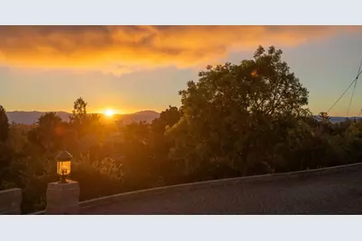 15217 Sobey Rd, Saratoga, CA 95070 - Photo 10