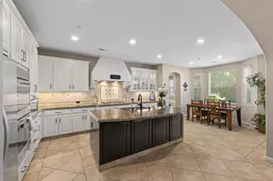 2730 Club Dr, Gilroy, CA 95020 - Photo 16