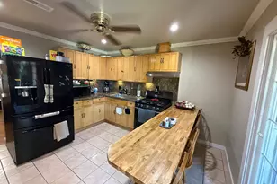 2440 Poplar Dr, San Jose, CA 95122 - Photo 2