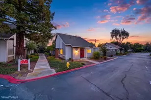 5687 Hollyleaf Ln, San Jose, CA 95118 - Photo 4