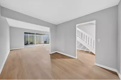 5687 Hollyleaf Ln, San Jose, CA 95118 - Photo 34
