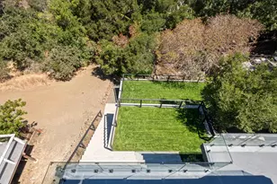 3724 Laurel Way, Redwood City, CA 94062 - Photo 32