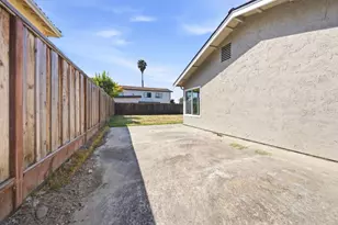 8183 Pebble Beach Ave, Newark, CA 94560 - Photo 36