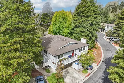 1117 Sutherland Ln 2, Capitola, CA 95010 - Photo 32
