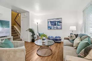 1117 Sutherland Ln 2, Capitola, CA 95010 - Photo 4