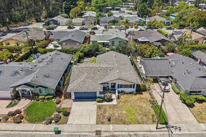 109 Cabrillo St, Capitola, CA 95010 - Photo 40