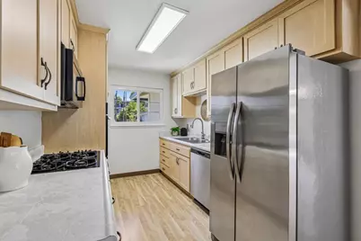 109 Cabrillo St, Capitola, CA 95010 - Photo 14