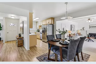 109 Cabrillo St, Capitola, CA 95010 - Photo 14