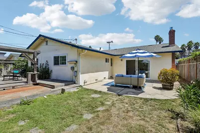 109 Cabrillo St, Capitola, CA 95010 - Photo 32