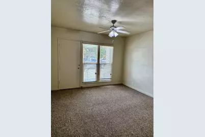 915 Padre Dr, Salinas, CA 93901 - Photo 16